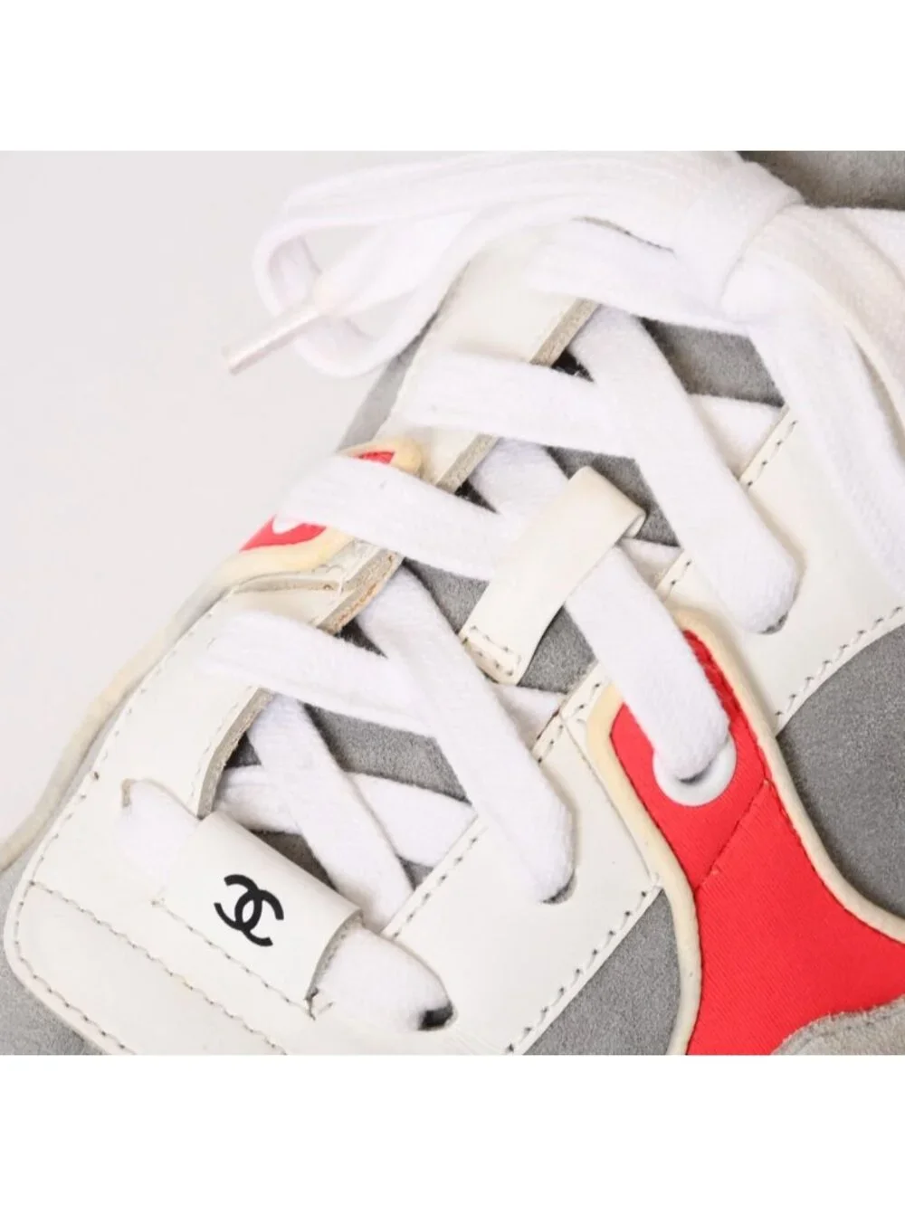 Chanel CC Logo Suede Sneakers White Gray
